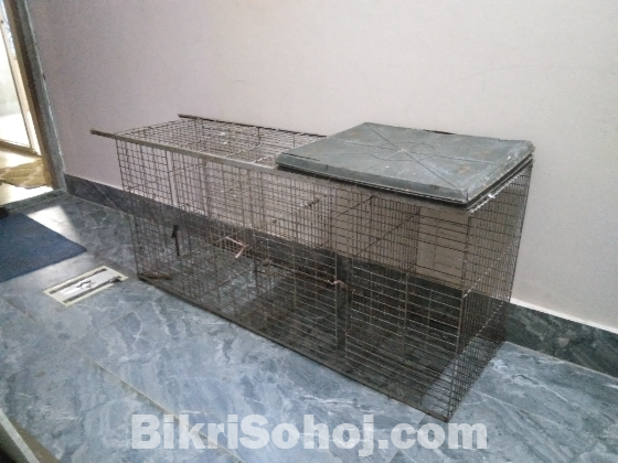 কবুতরের খাঁচা